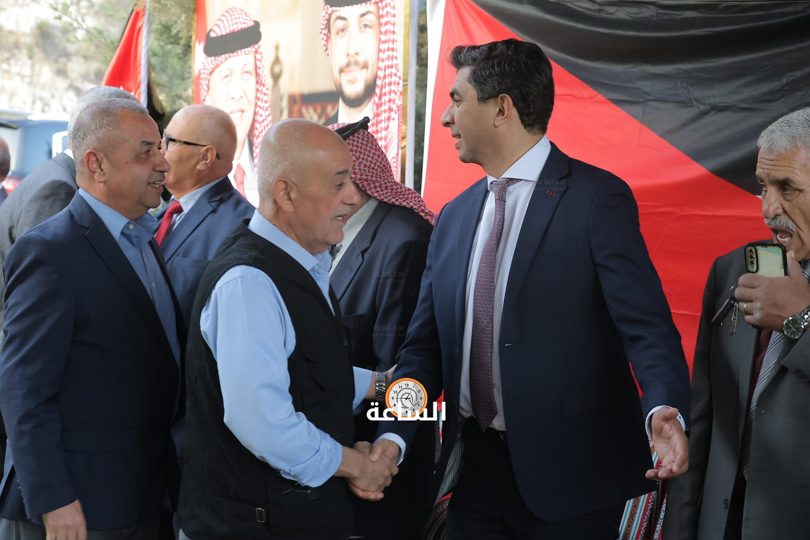 Madar Al-Saa Images 0.3043118068332643