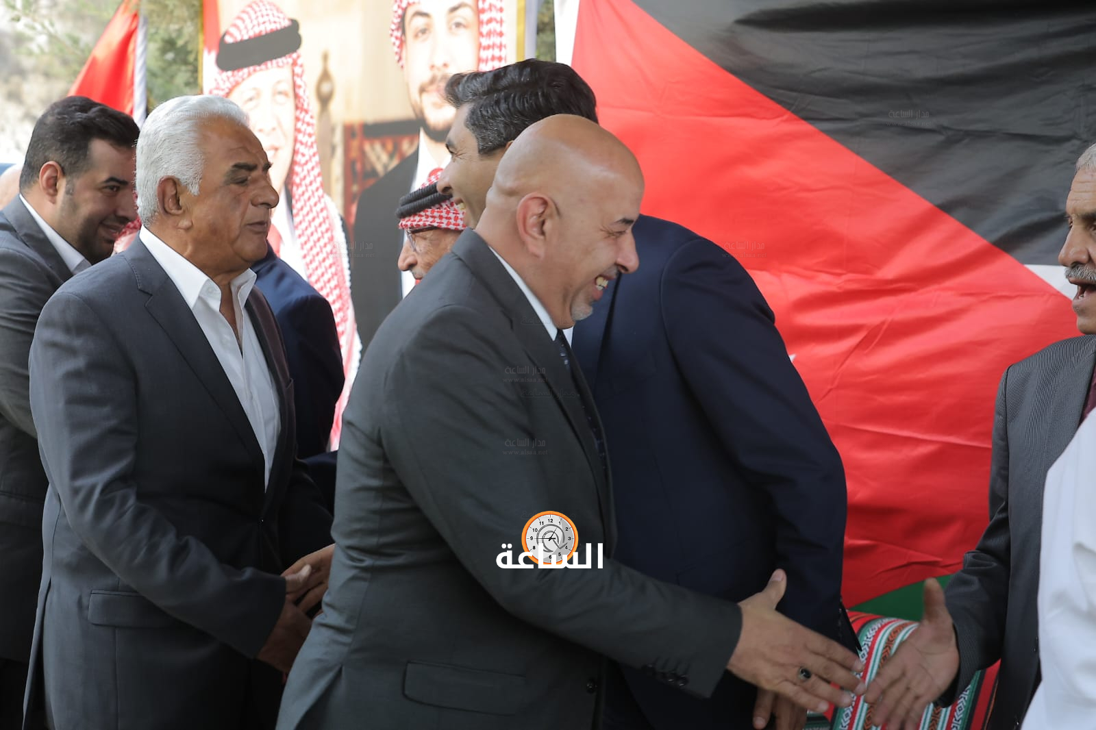 Madar Al-Saa Images 0.8481054161154834