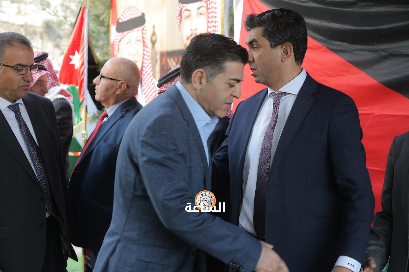 Madar Al-Saa Images 0.8679926258648102