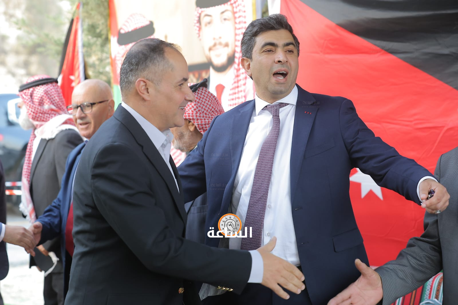 Madar Al-Saa Images 0.945781901241965