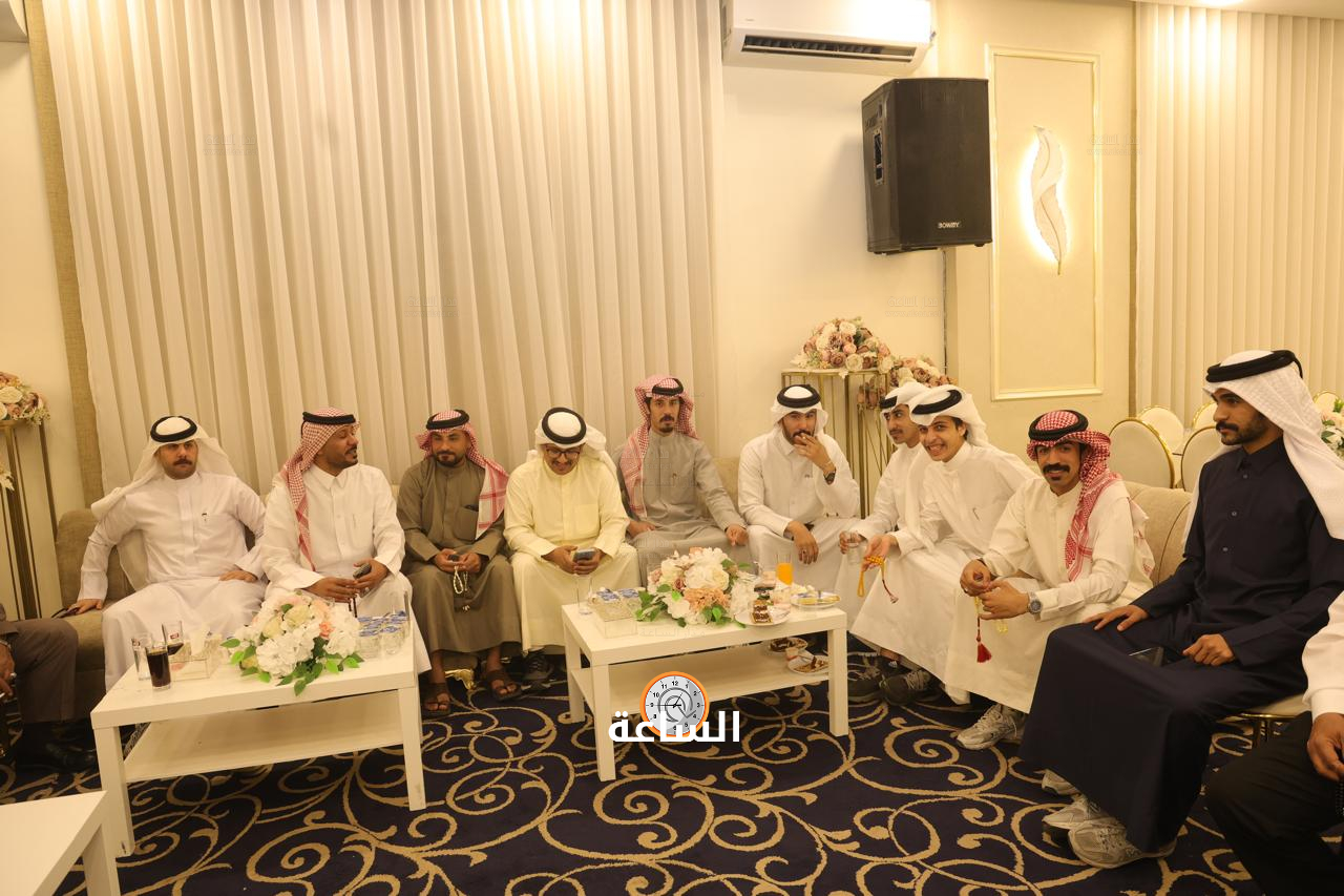 Madar Al-Saa Images 0.4918296572829809