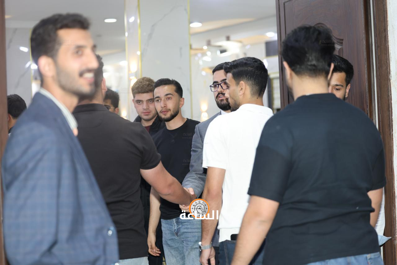 Madar Al-Saa Images 0.9821682384460458