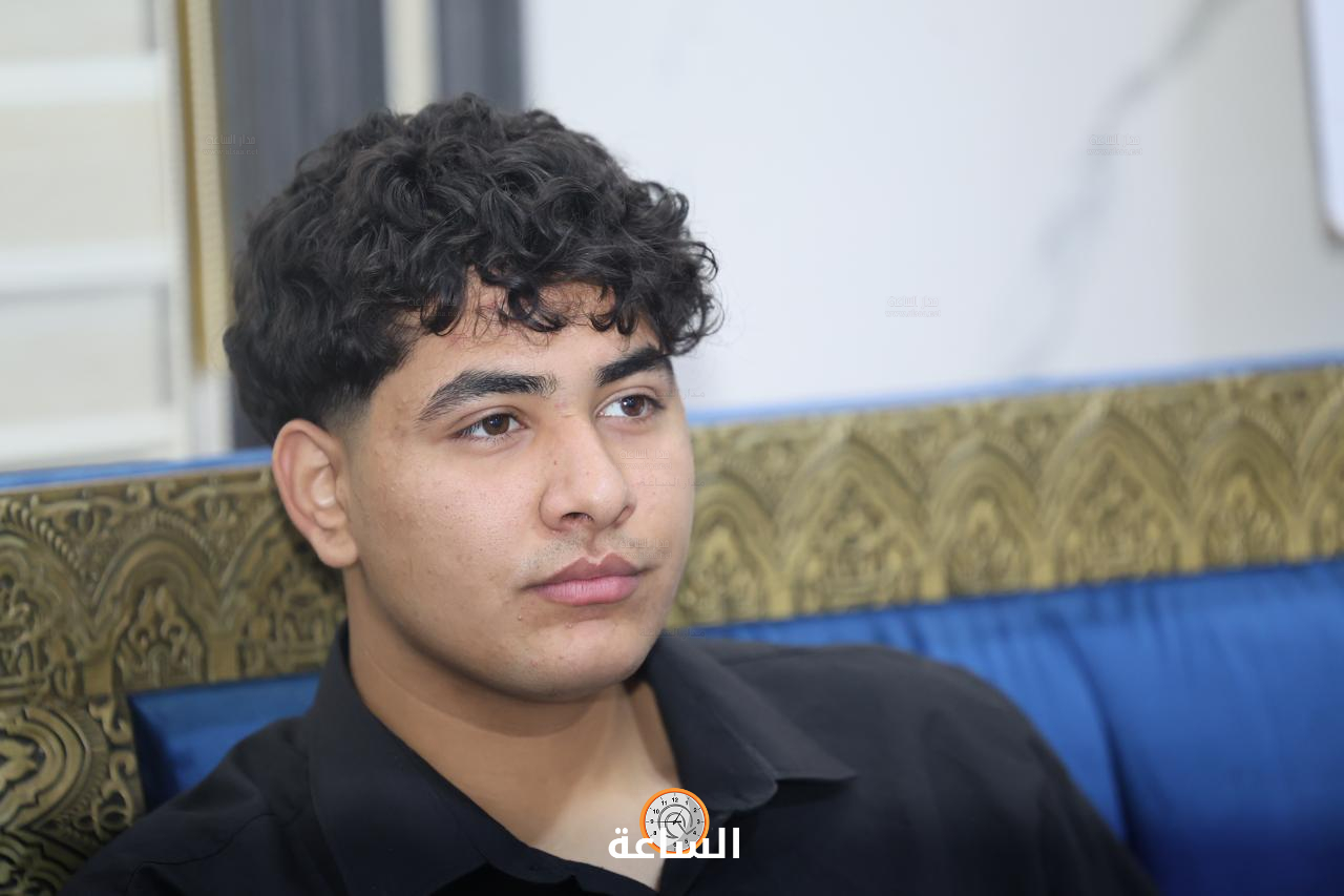 Madar Al-Saa Images 0.7882495219008484