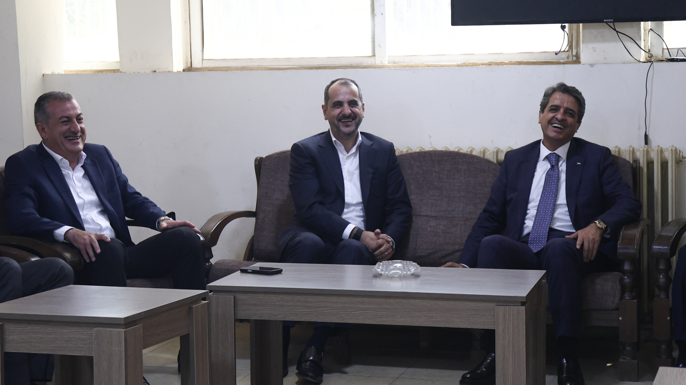 Madar Al-Saa Images 0.11800698815297084