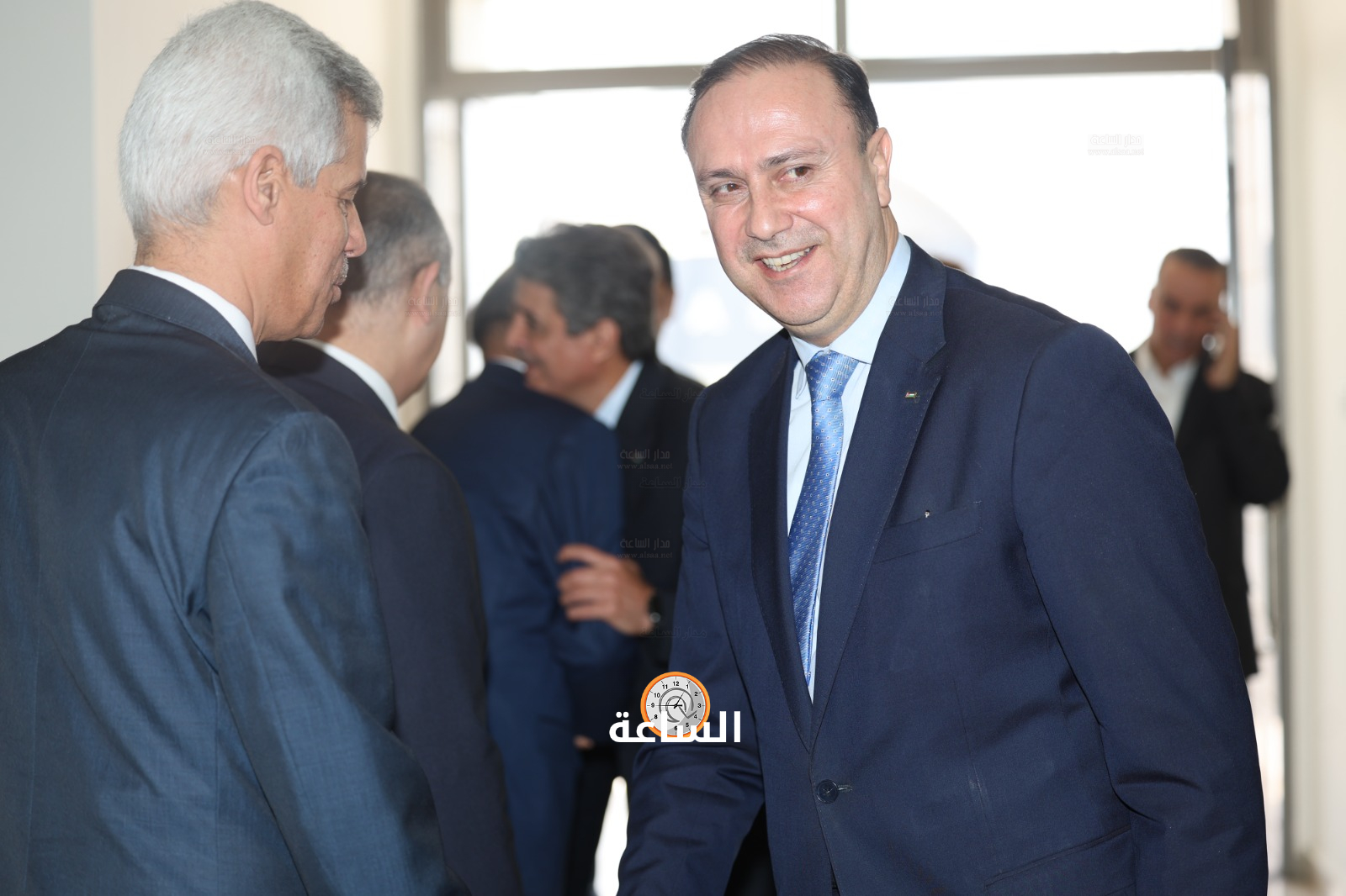 Madar Al-Saa Images 0.46281466940609606