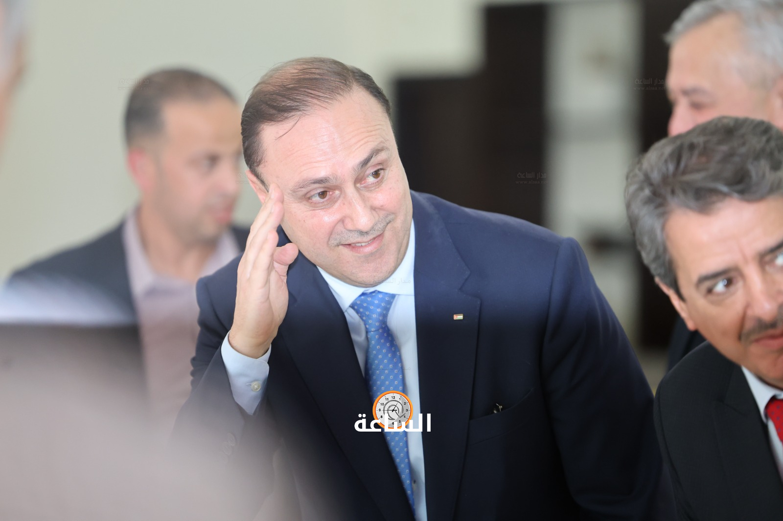 Madar Al-Saa Images 0.8724291333976884