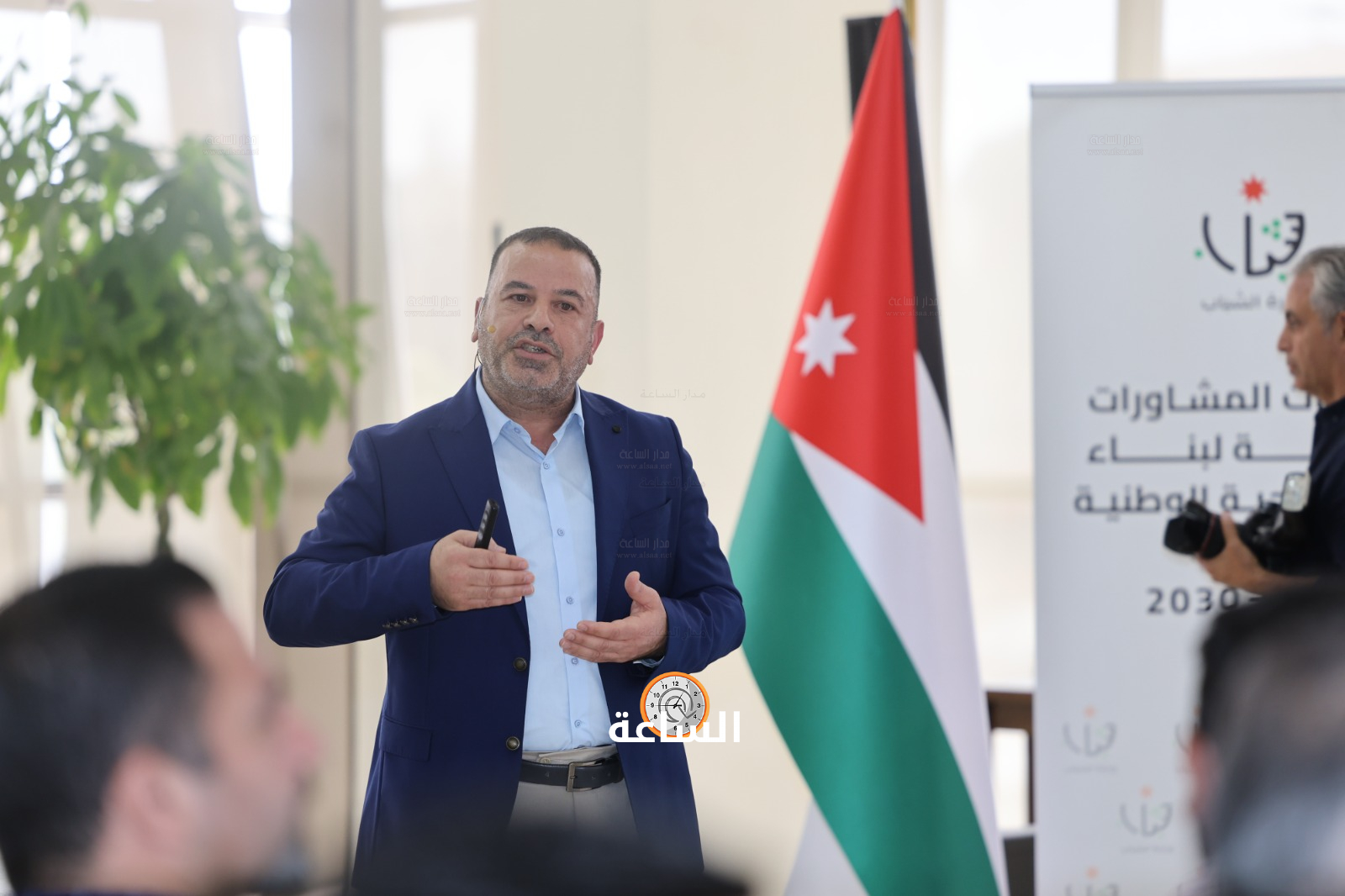 Madar Al-Saa Images 0.7703757038483534