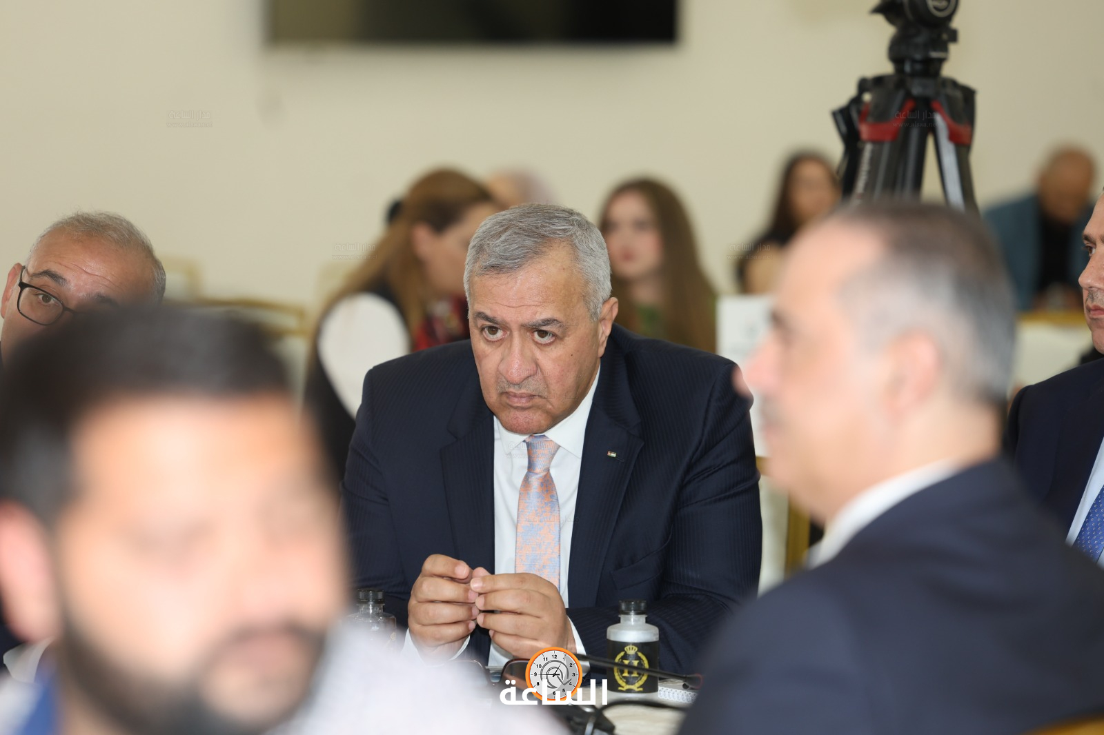 Madar Al-Saa Images 0.7738514824459347