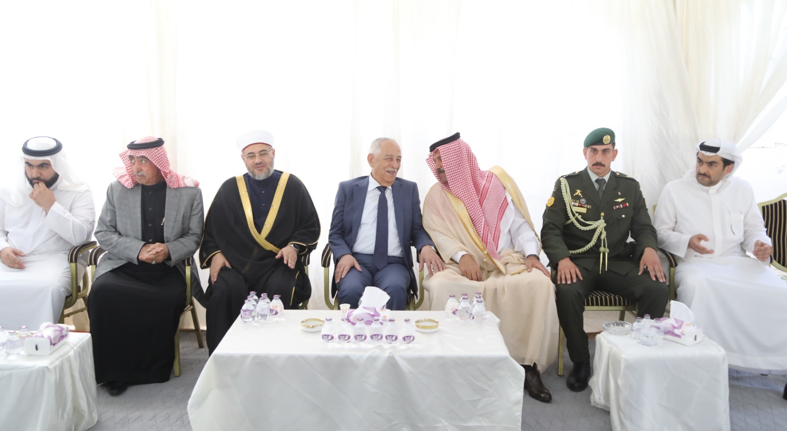 Madar Al-Saa Images 0.23868205447956914