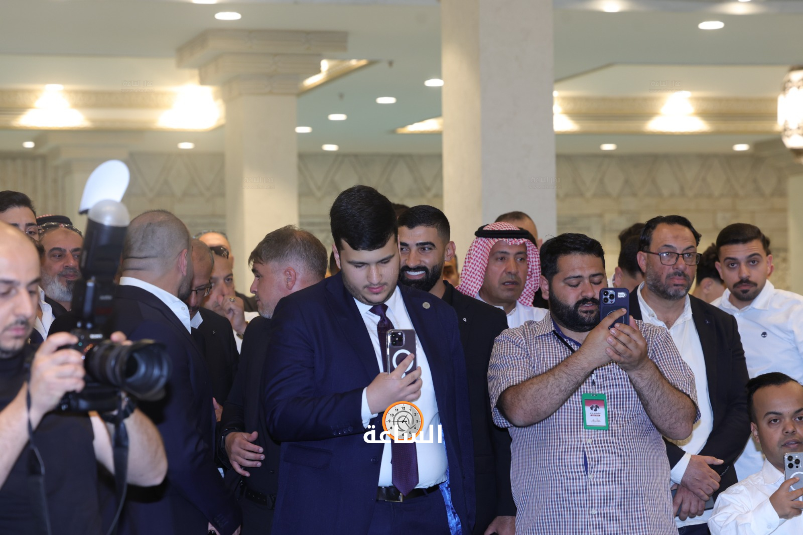 Madar Al-Saa Images 0.15735214958745258