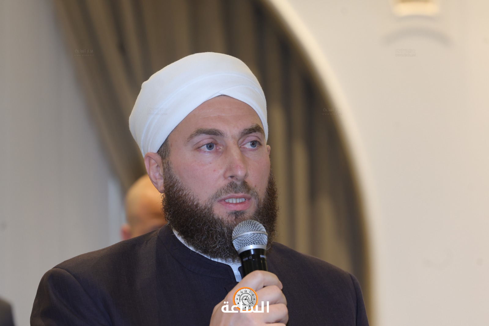 Madar Al-Saa Images 0.8888018100126976