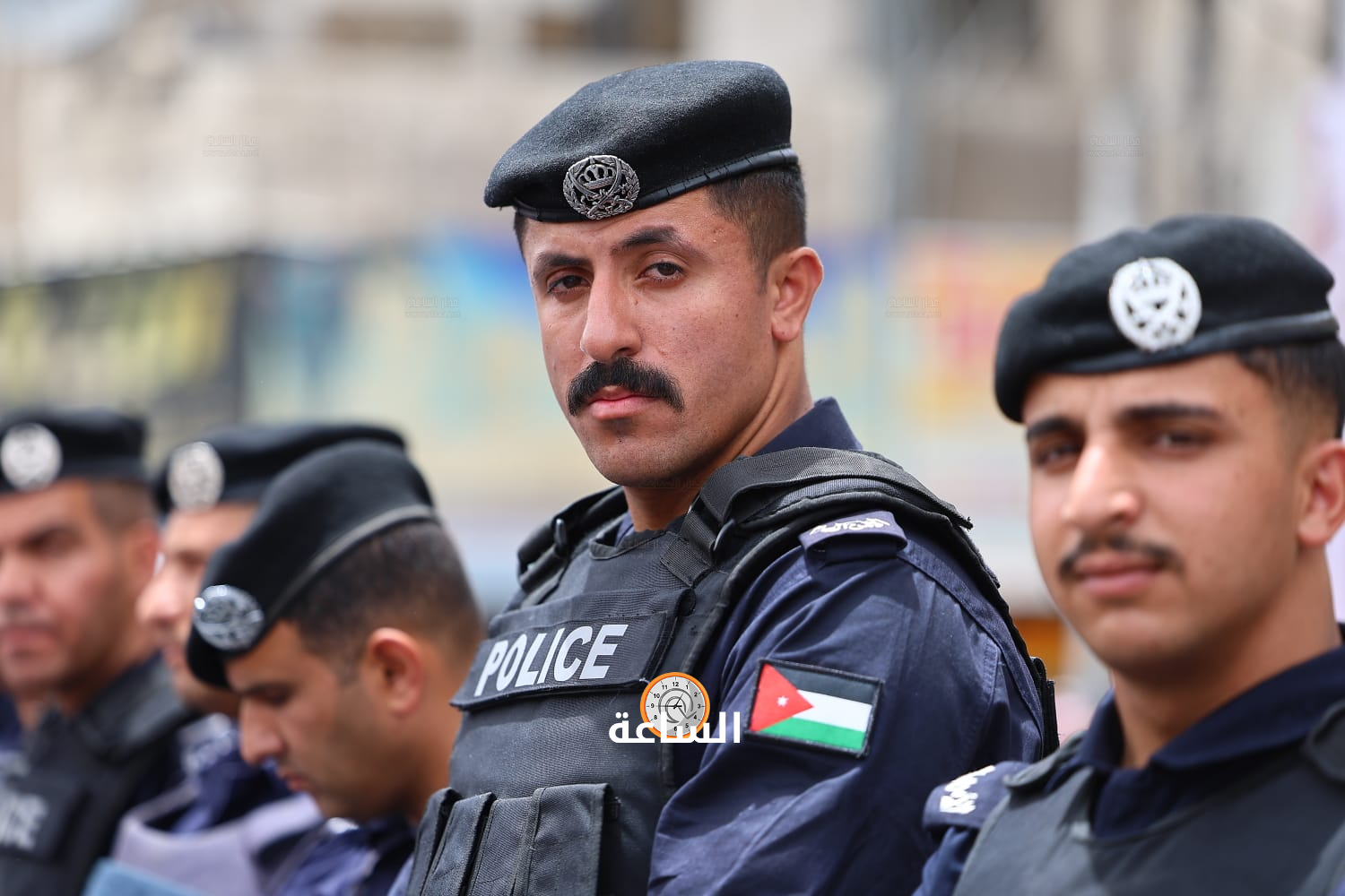 Madar Al-Saa Images 0.3049690452939846