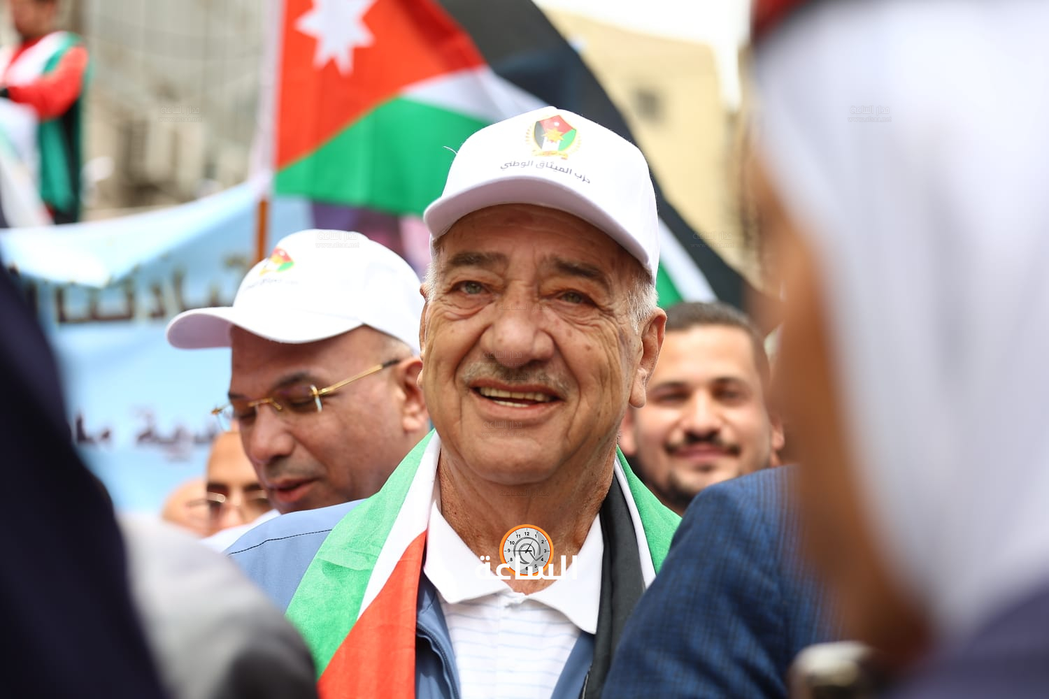 Madar Al-Saa Images 0.15898654490637987