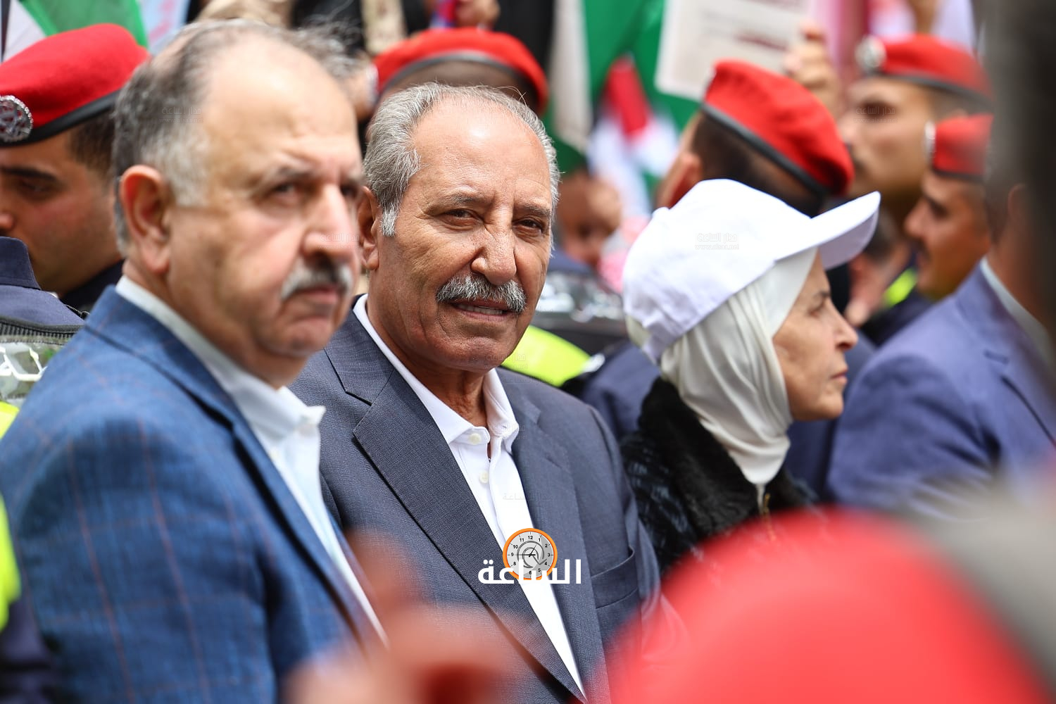 Madar Al-Saa Images 0.49248470375654363