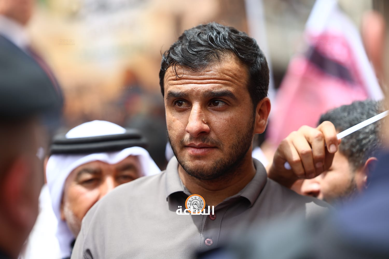 Madar Al-Saa Images 0.9022789424993372