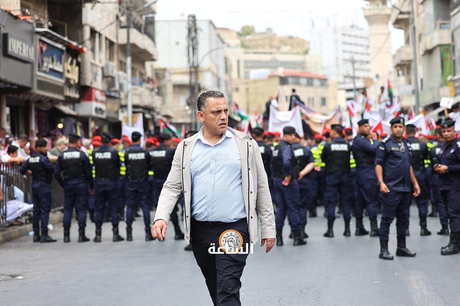 Madar Al-Saa Images 0.5263572081296973