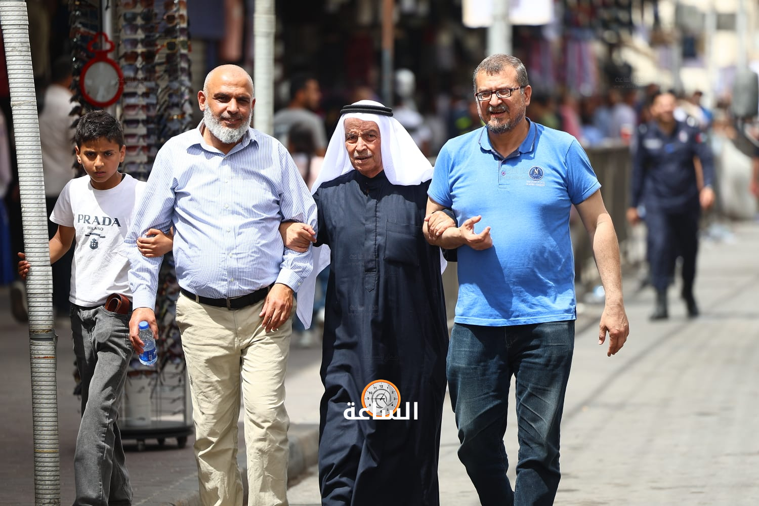 Madar Al-Saa Images 0.42139310832089727