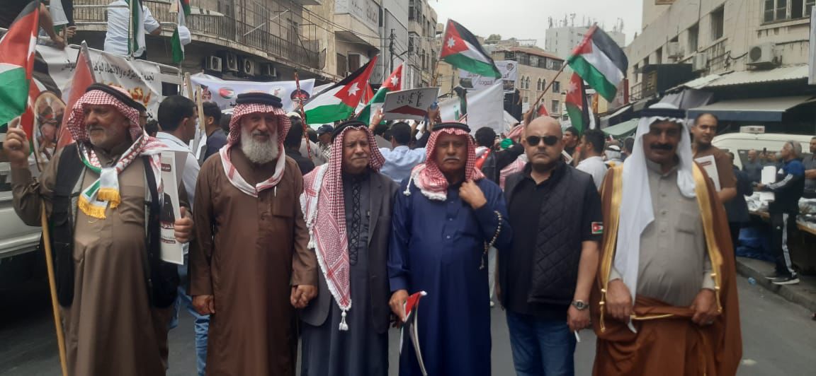 Madar Al-Saa Images 0.3422502875452085