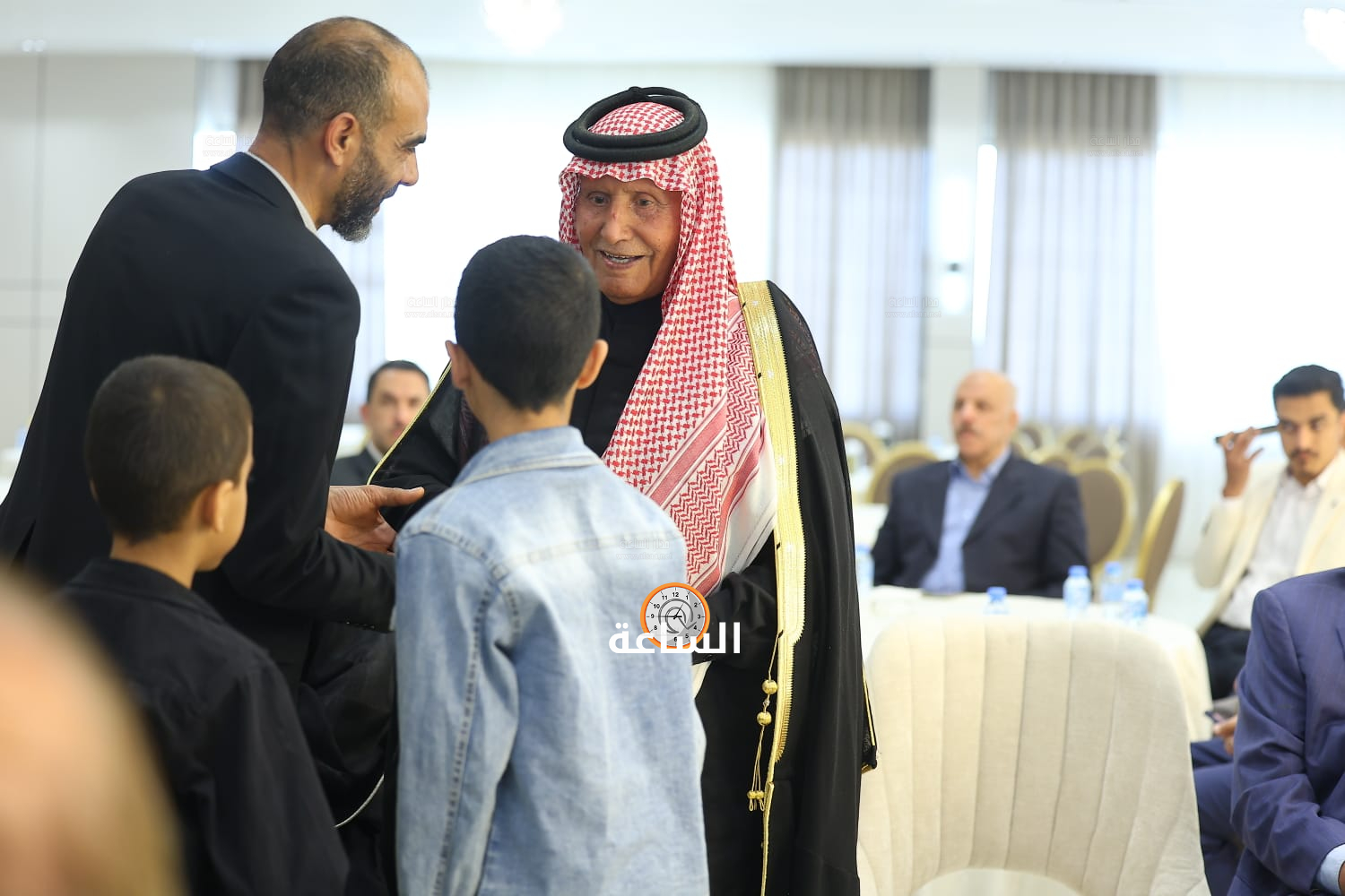 Madar Al-Saa Images 0.6961742468389623