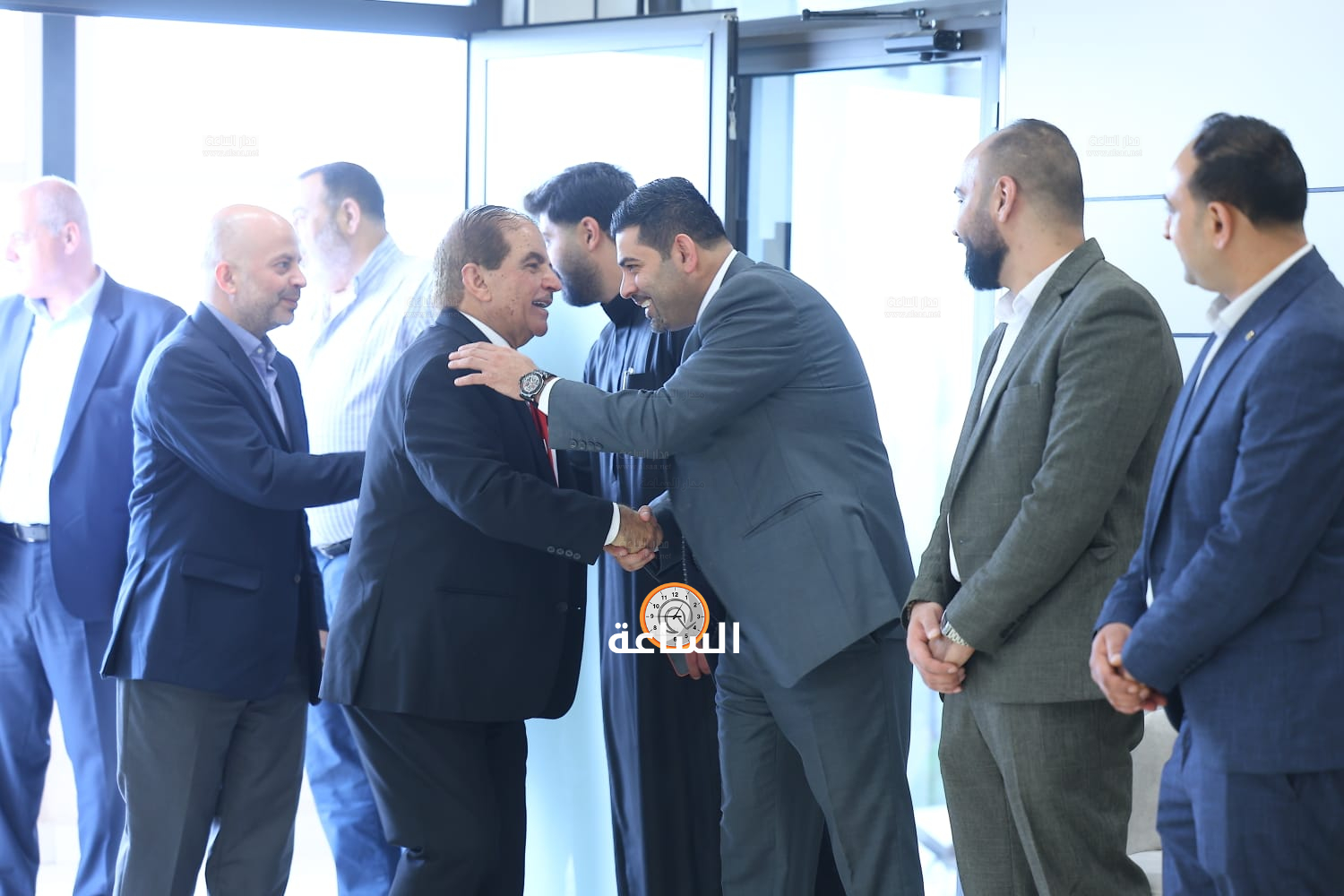 Madar Al-Saa Images 0.7614600898118683