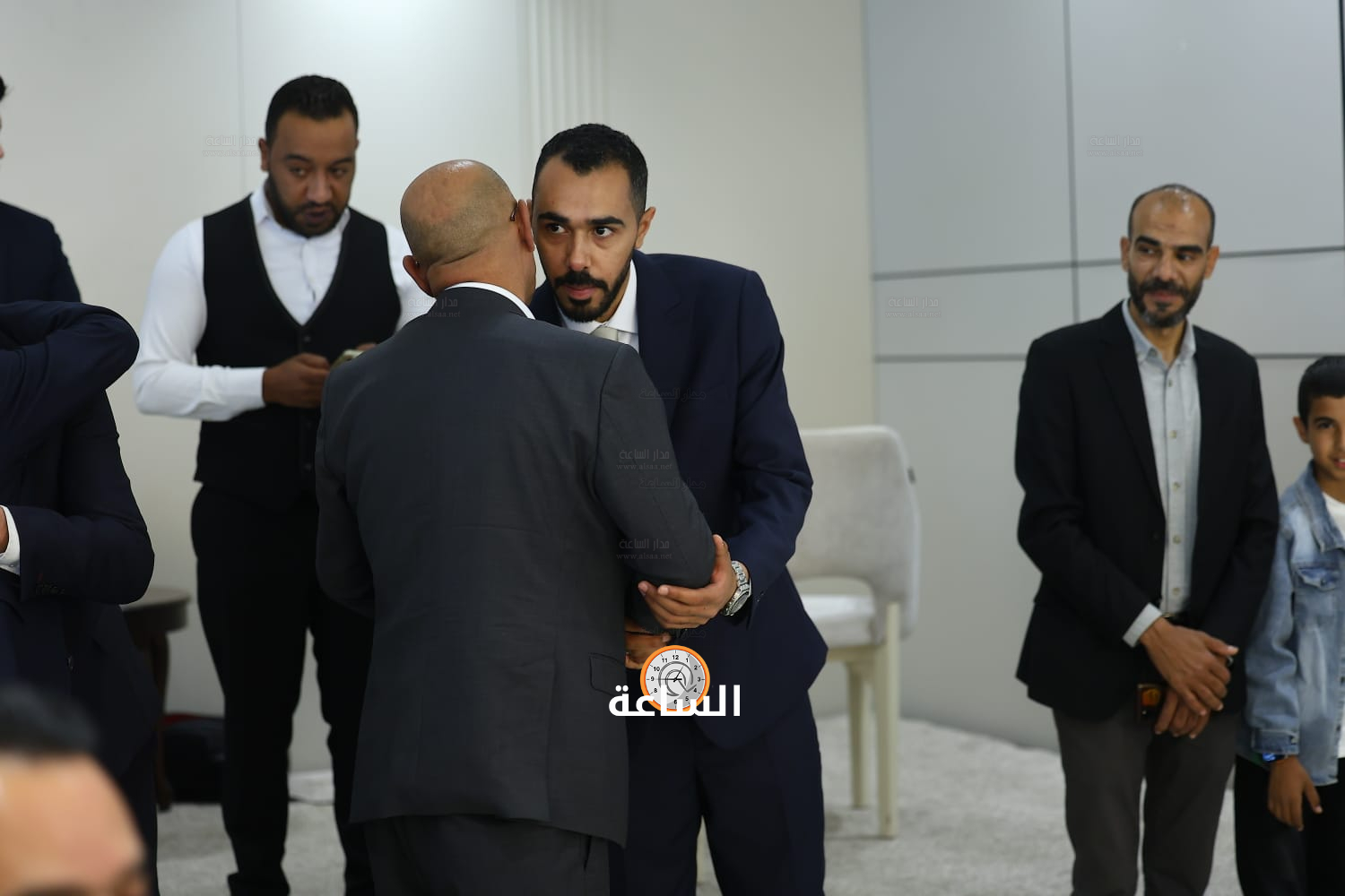 Madar Al-Saa Images 0.7312598309337074