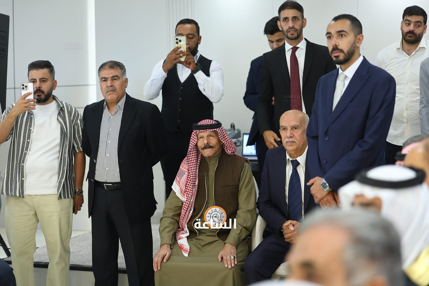 Madar Al-Saa Images 0.10149971636120092