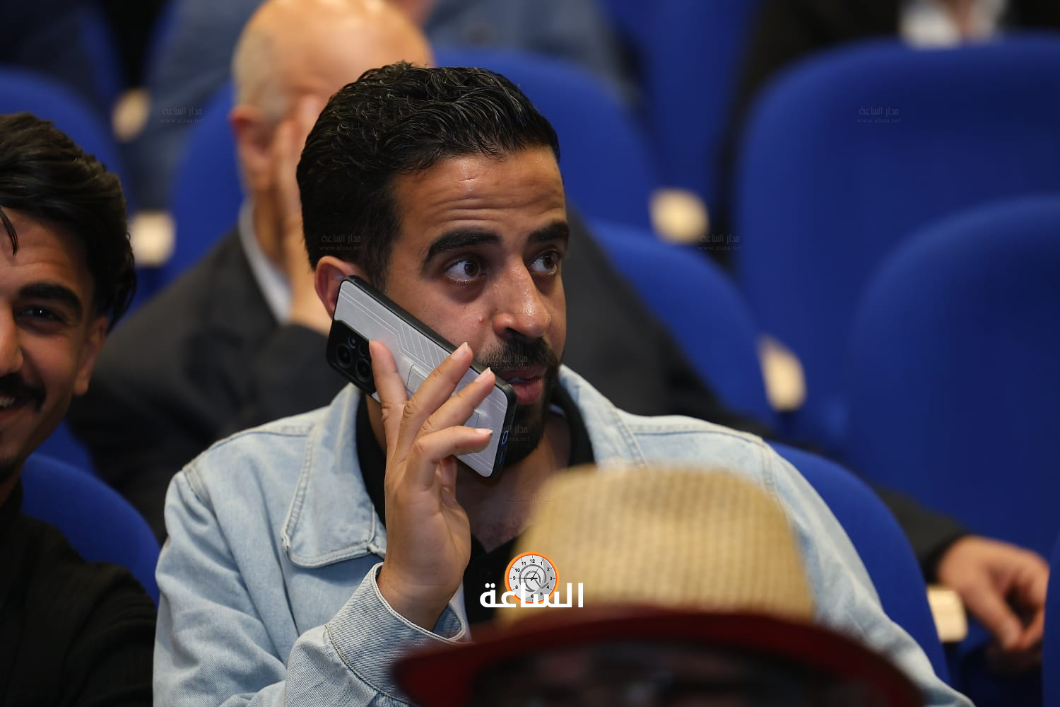 Madar Al-Saa Images 0.4236011406026392