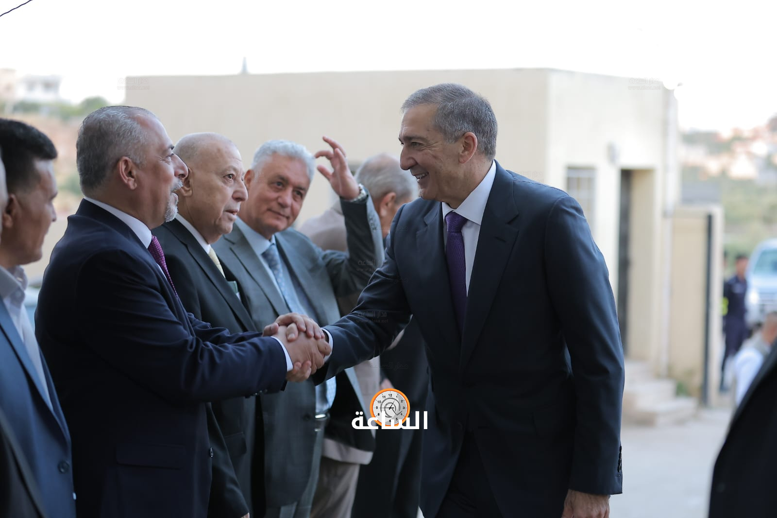 Madar Al-Saa Images 0.535083640170385