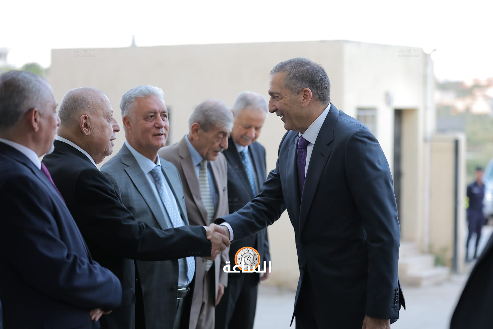 Madar Al-Saa Images 0.0952667529795006