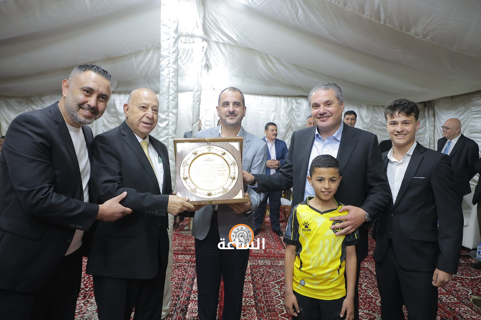 Madar Al-Saa Images 0.011361965839972843