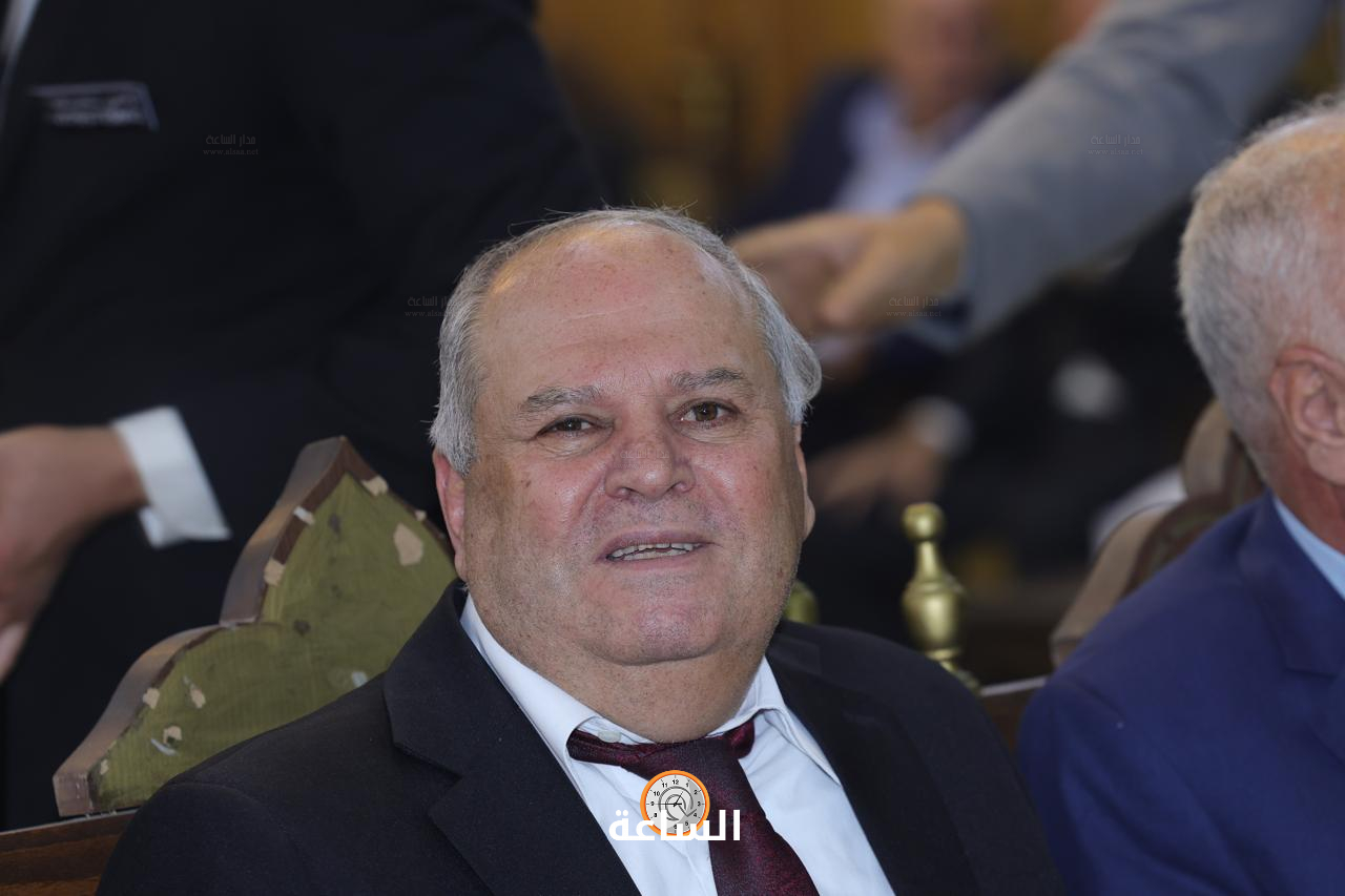 Madar Al-Saa Images 0.07406386701881629