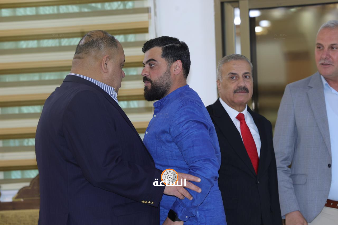 Madar Al-Saa Images 0.6224903621248039