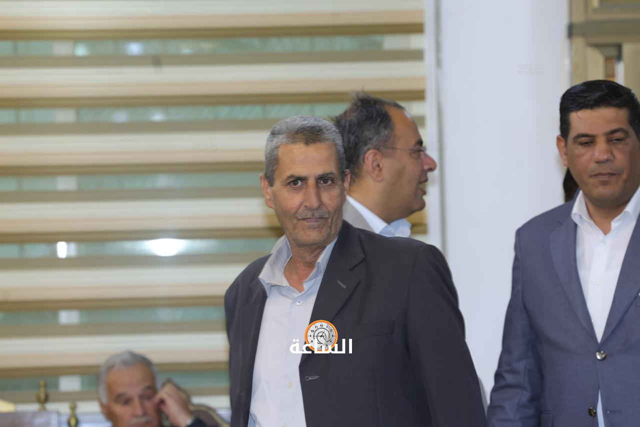 Madar Al-Saa Images 0.1752484340291427