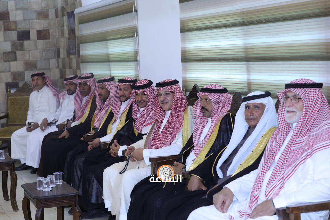 Madar Al-Saa Images 0.72762338869752