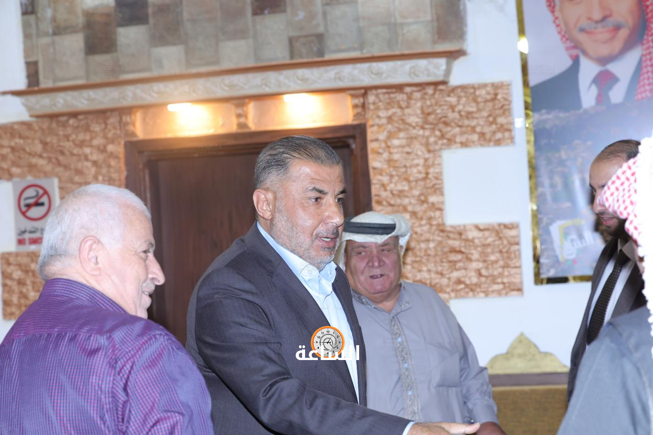 Madar Al-Saa Images 0.973991788011991