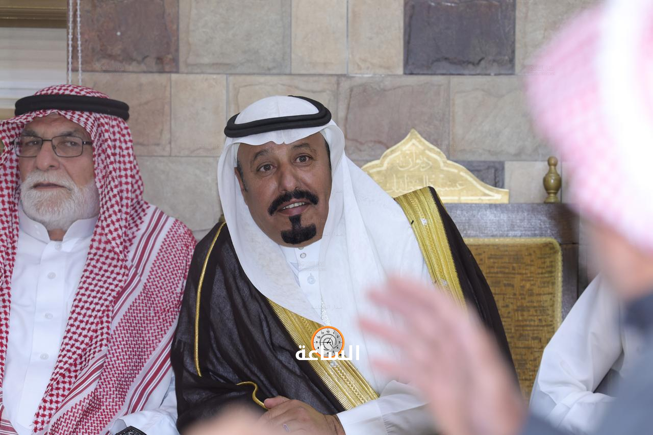 Madar Al-Saa Images 0.4105355044331829