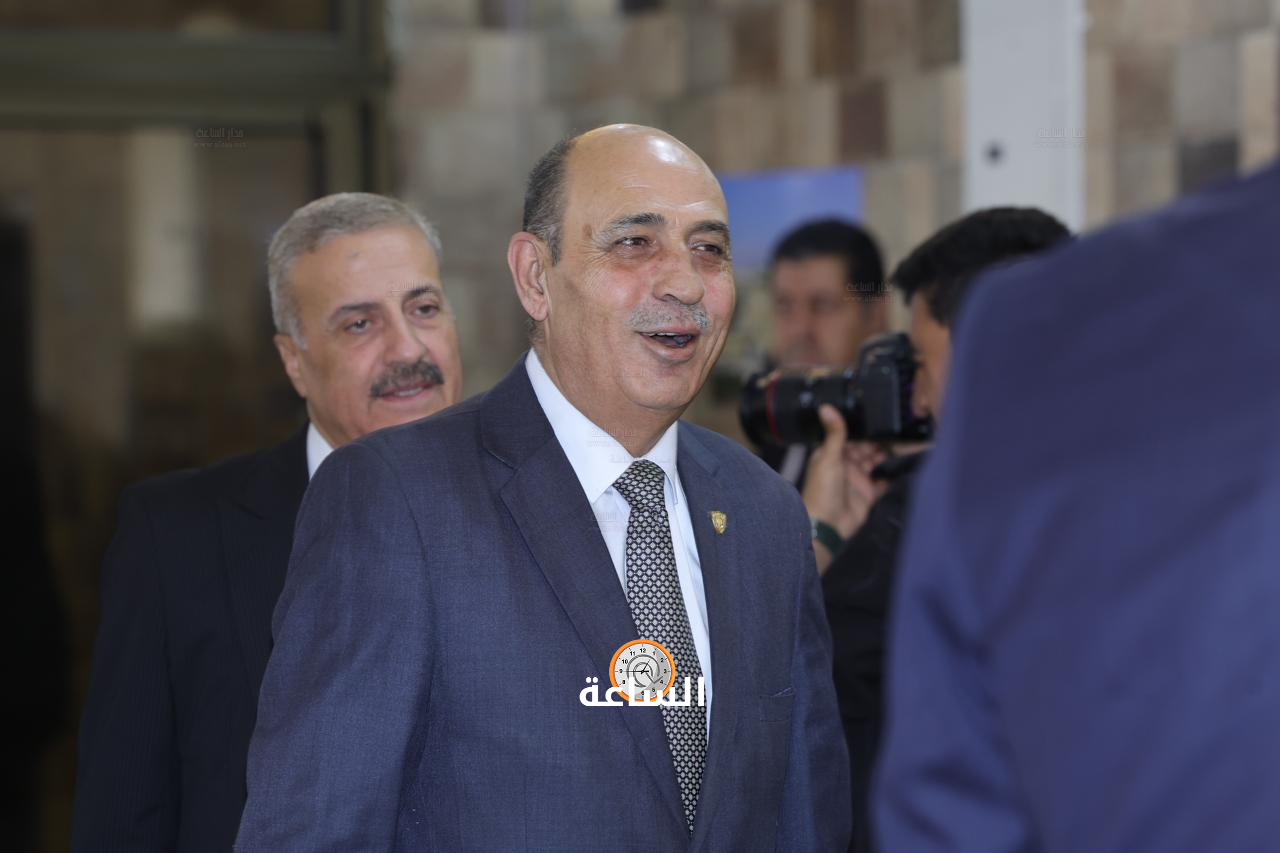 Madar Al-Saa Images 0.02159363611200238
