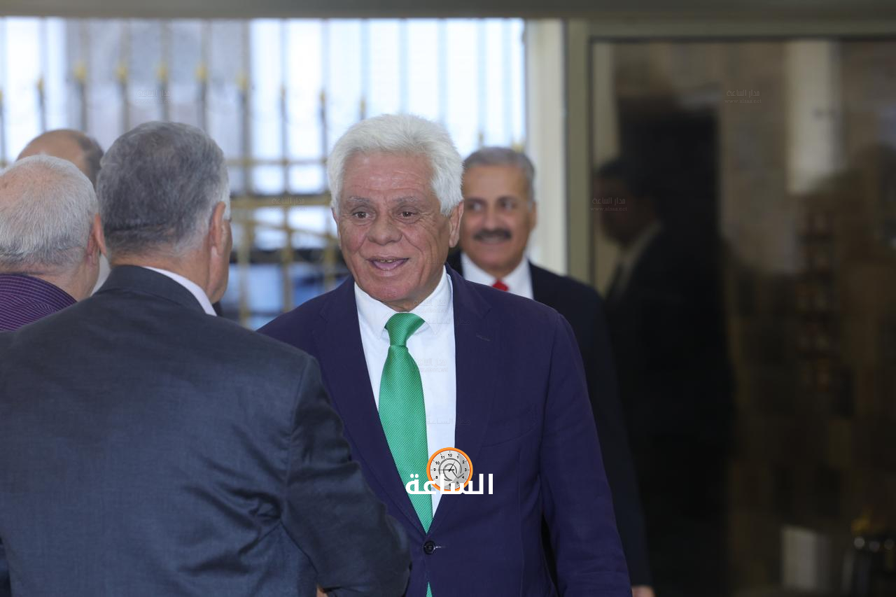 Madar Al-Saa Images 0.2823759381323375