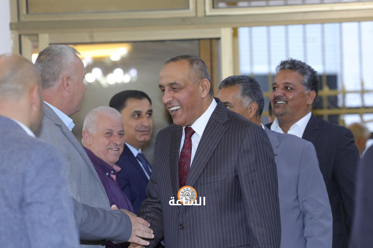 Madar Al-Saa Images 0.3777431644096947
