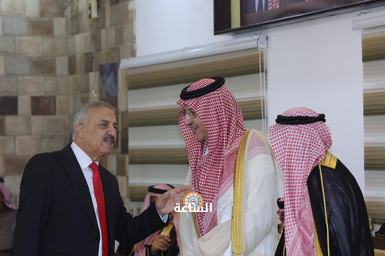 Madar Al-Saa Images 0.6214170815946534