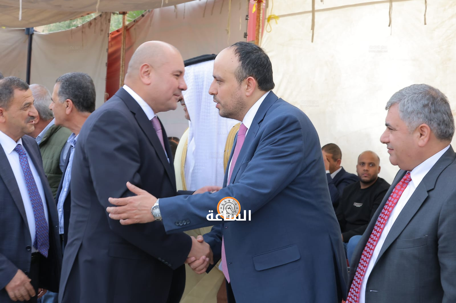 Madar Al-Saa Images 0.3697805502404252