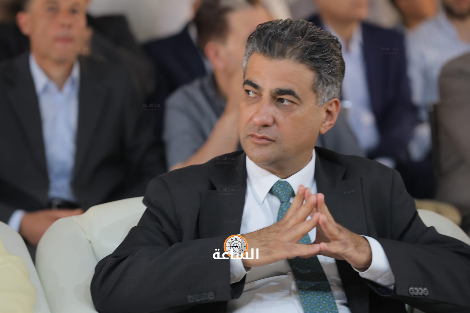 Madar Al-Saa Images 0.2399696563433794