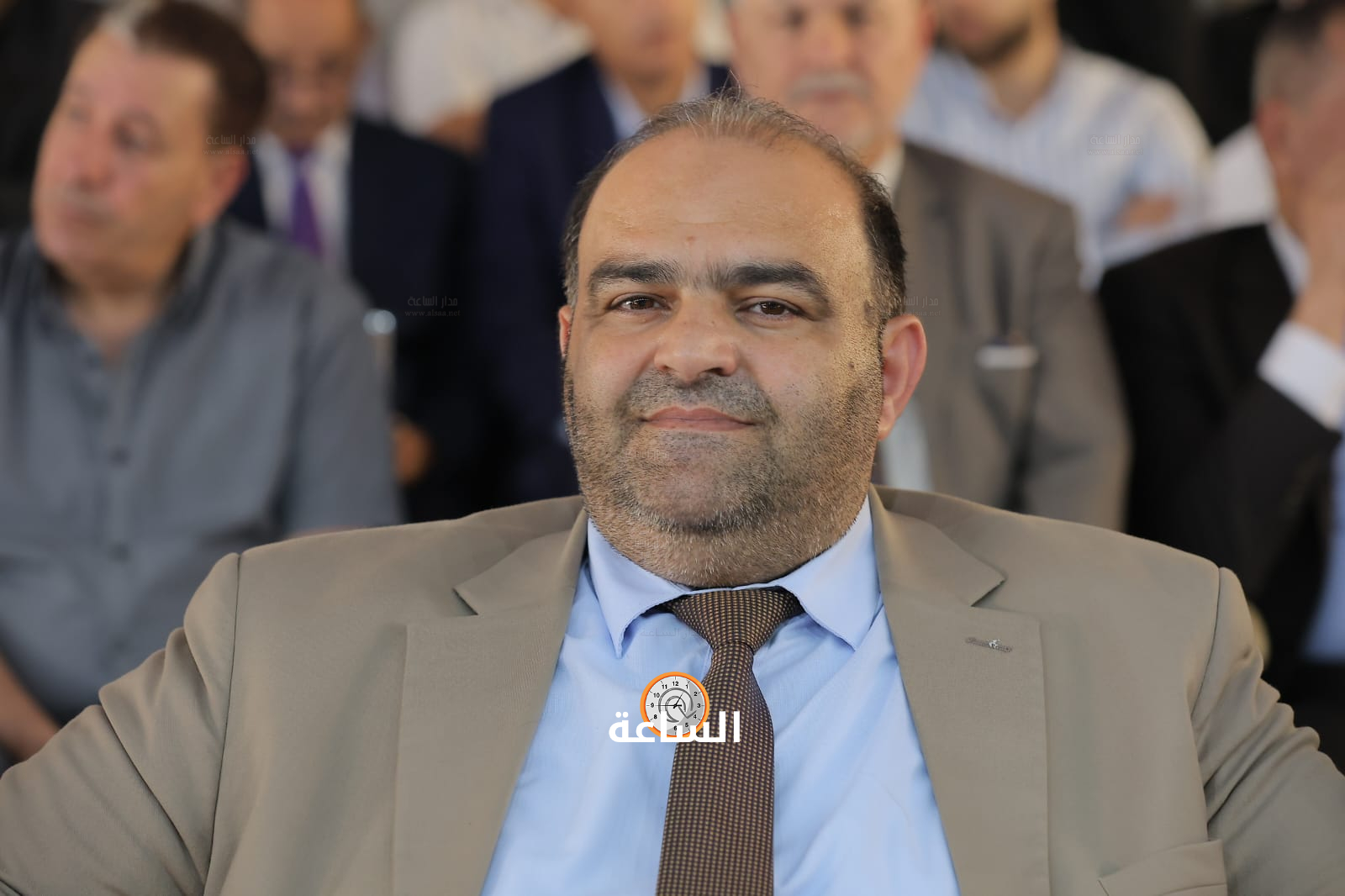 Madar Al-Saa Images 0.2938941135908226