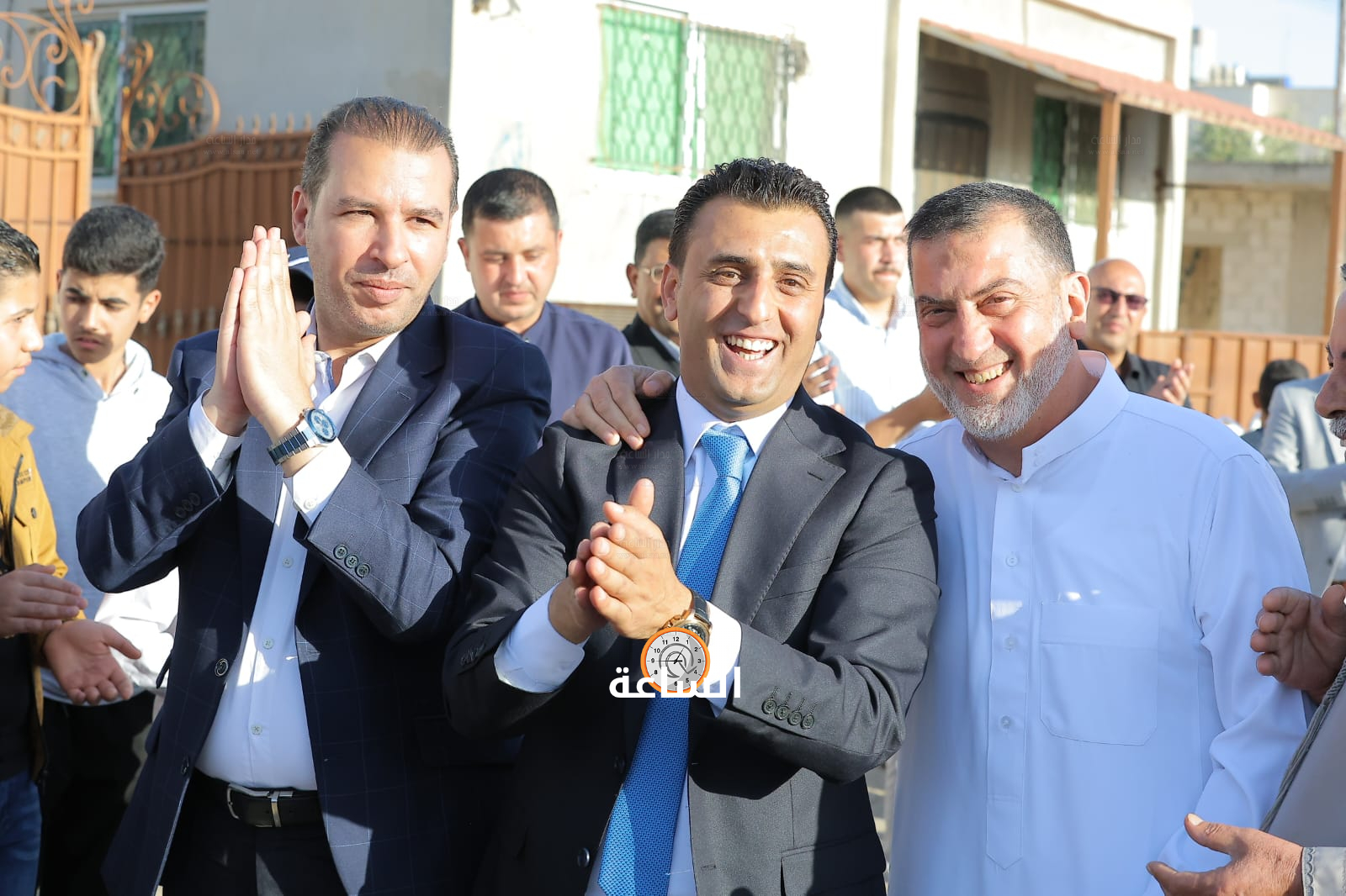 Madar Al-Saa Images 0.04832367353514422