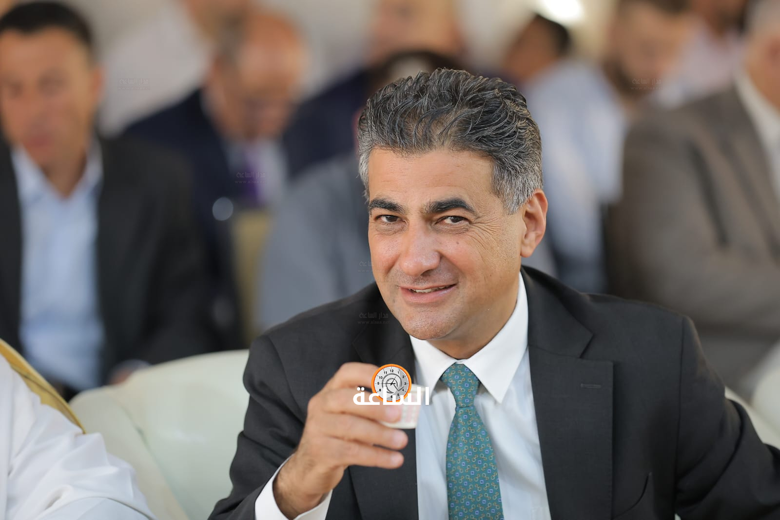 Madar Al-Saa Images 0.3710470334845033