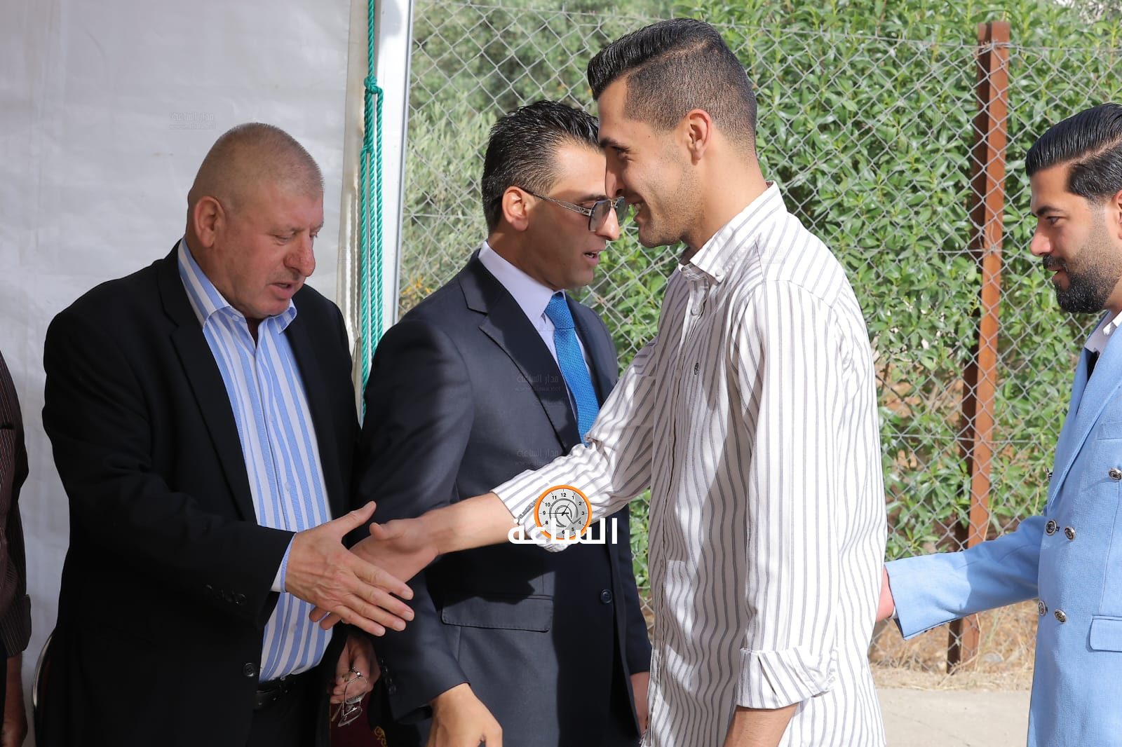 Madar Al-Saa Images 0.010438639181685971
