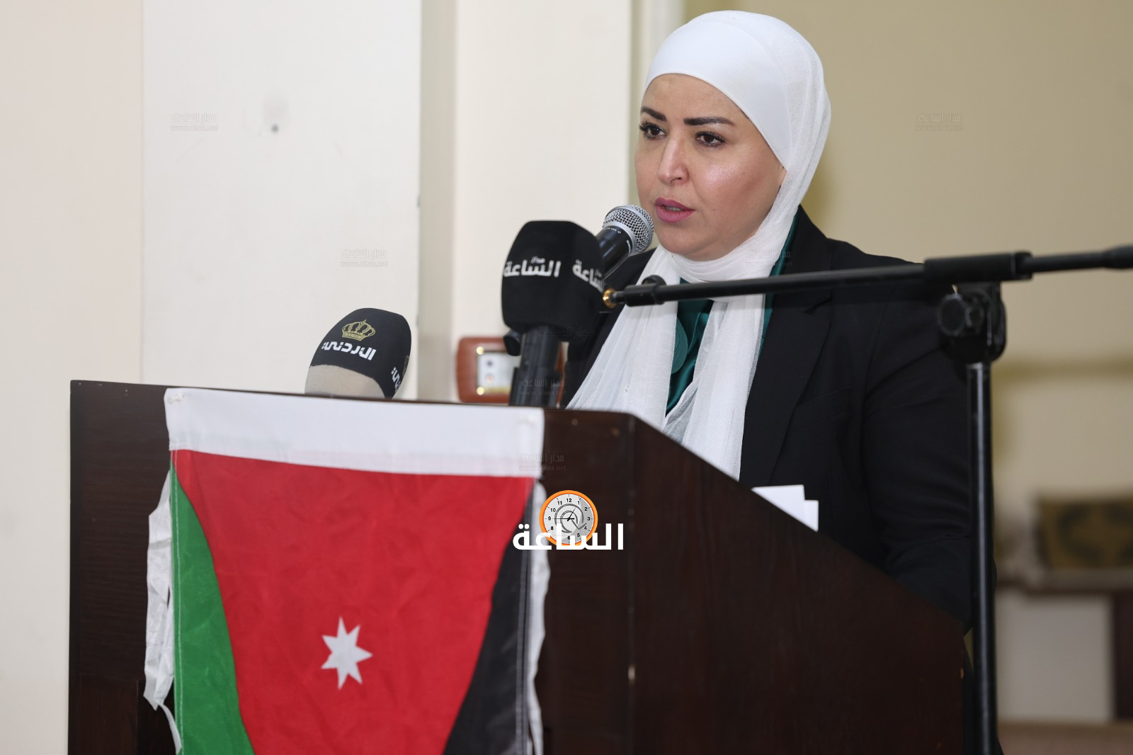 Madar Al-Saa Images 0.2954777999911824