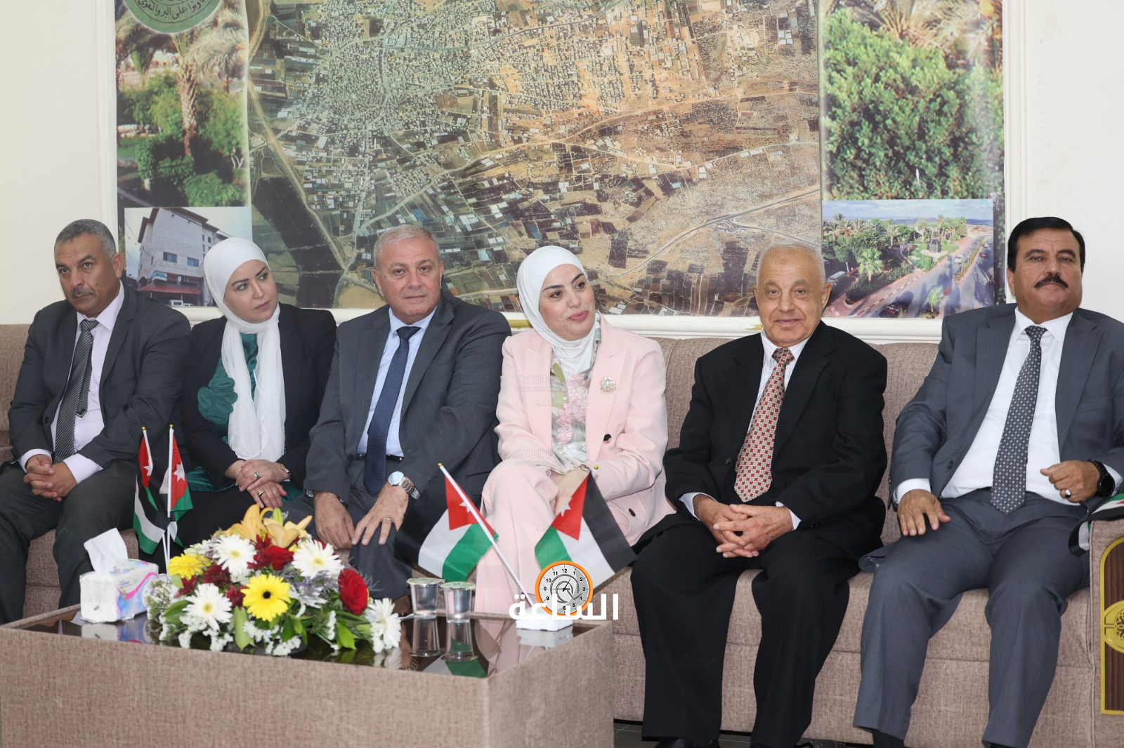 Madar Al-Saa Images 0.8987012206660127