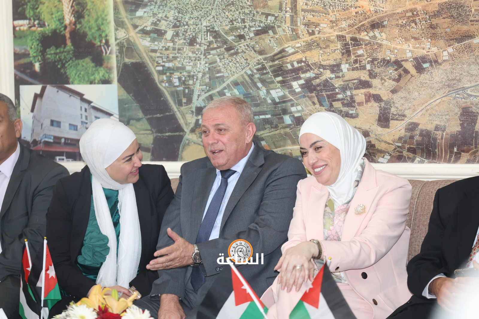 Madar Al-Saa Images 0.6197773785065077