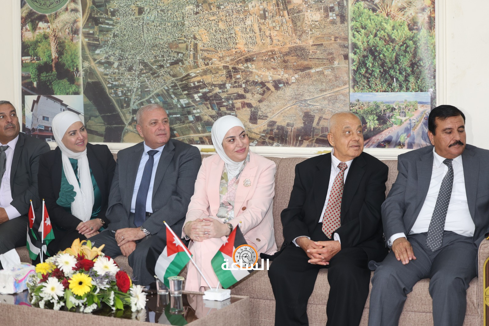 Madar Al-Saa Images 0.7869513387889043